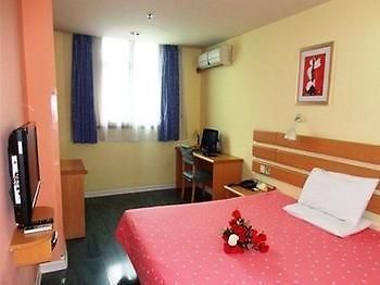 Home Inn Jiaotong University Xinhua Road Σανγκάη Εξωτερικό φωτογραφία